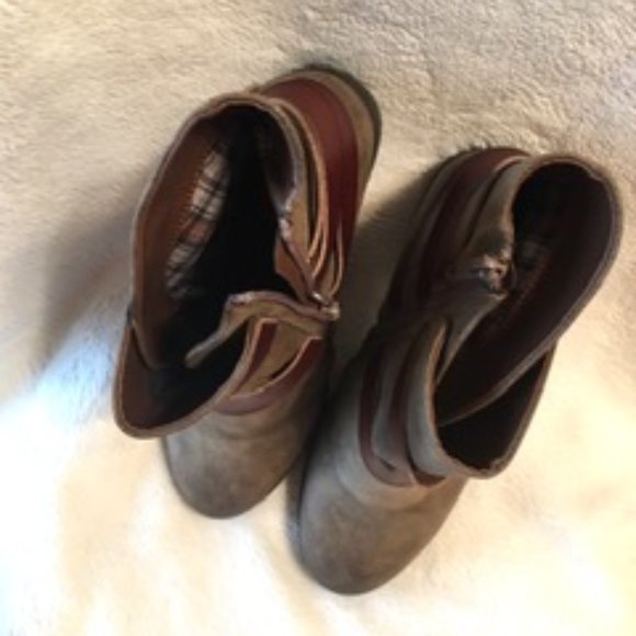 (NEW) Pop Brown Distressed Ankle Boots - Size 11M - Picture 6 of 7